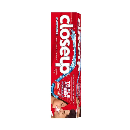 Closeup Tooth Paste Triple Fresh Formula